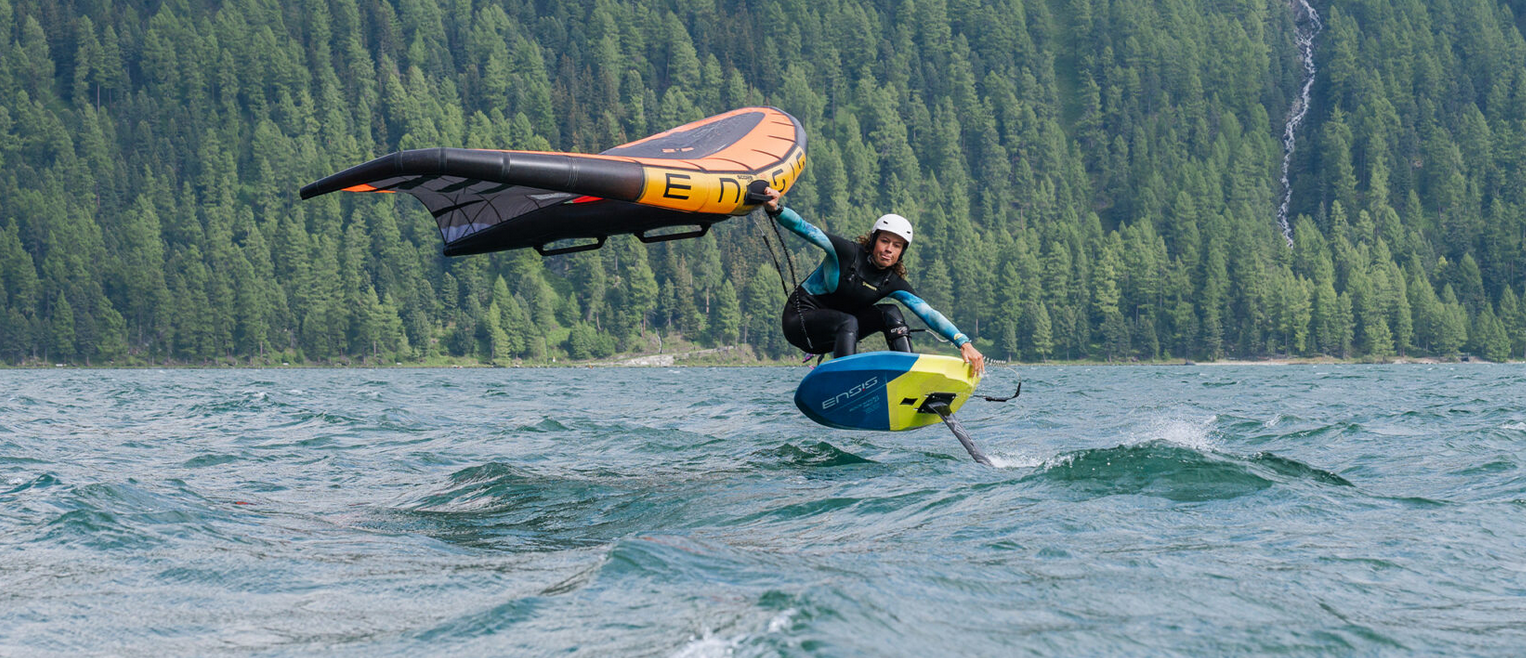 Wingfoiler with Ensis Wing and RocknRoll Board