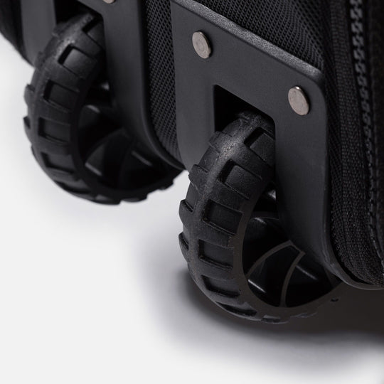 ROAM Boardbag Surfboard Coffin Wheelie