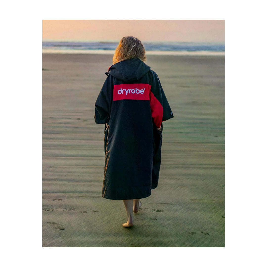 DRYROBE Advance Short Sleeve Black Red Adult