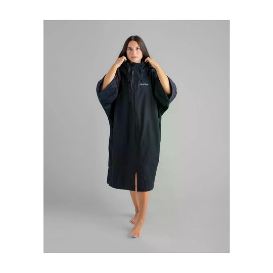 DRYROBE Tech-Lite Short Sleeve Schwarz Grau Adult