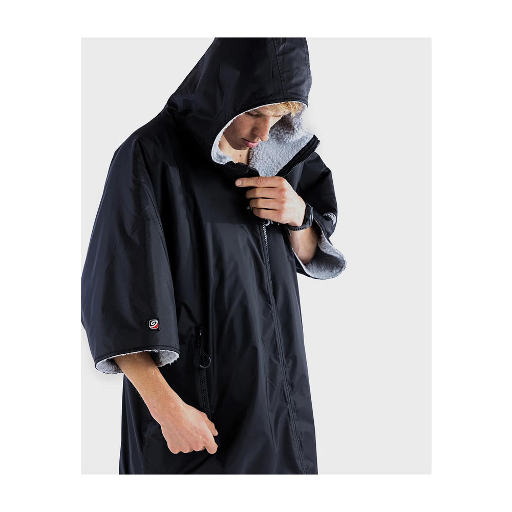 DRYROBE Advance Short Sleeve Black Grey Adult