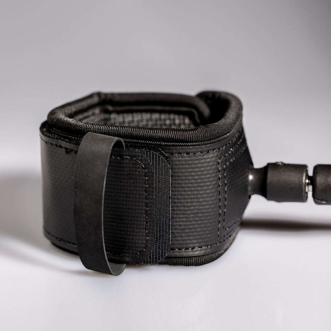 ROAM Surfboard Leash PRO 9.0 Knie Dunkelrot